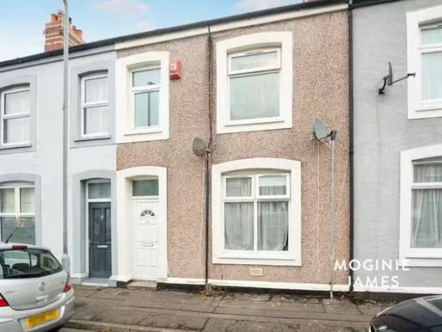 2 bedroom flat for rent in Newport Street, Cardiff, CF11