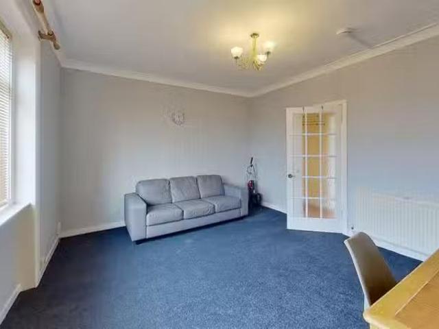 2 bedroom flat for rent in Northfield Farm Road, Edinburgh, EH8