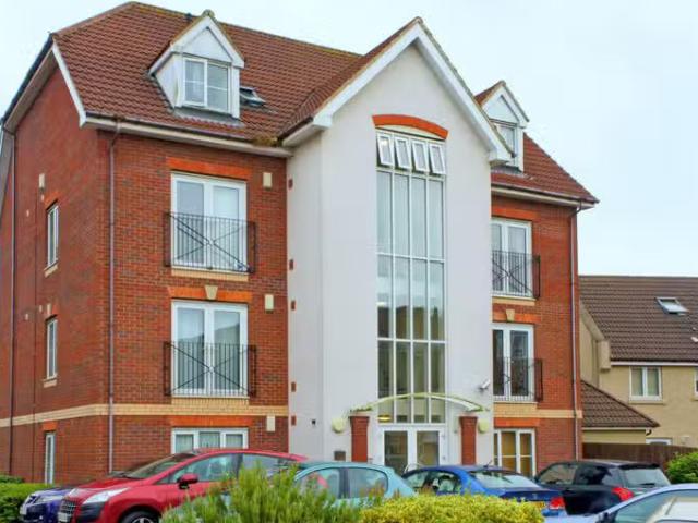 2 bedroom flat for rent in Parade Court, Speedwell, BS5