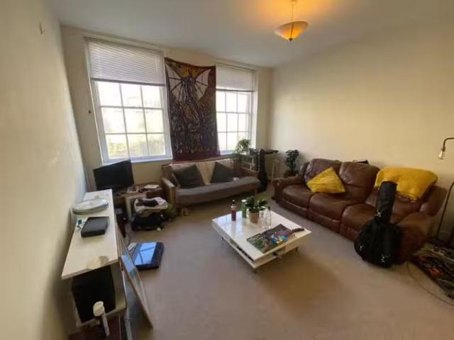 2 bedroom flat for rent in Park Street, Bristol, BS1