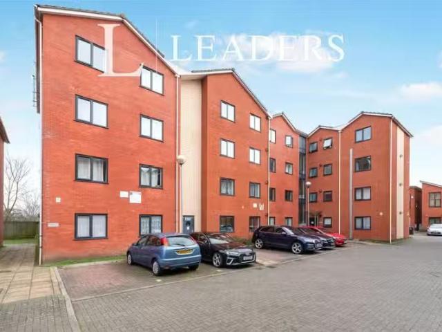 2 bedroom flat for rent in Pearson Way, Mitcham, CR4