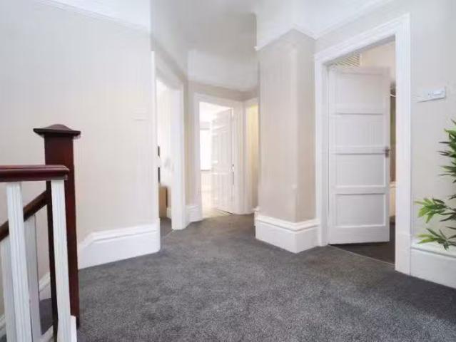 2 bedroom flat for rent in Princes Road, Cleethorpes, DN35