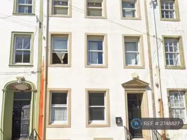 2 bedroom flat for rent in Scotch Street, Whitehaven, CA28