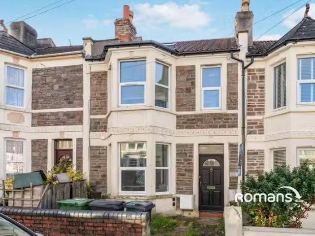 2 bedroom flat for rent in Sandgate Road, Bristol, Somerset, BS4