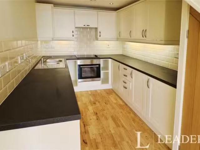 2 bedroom flat for rent in South Road, Harlow, CM20