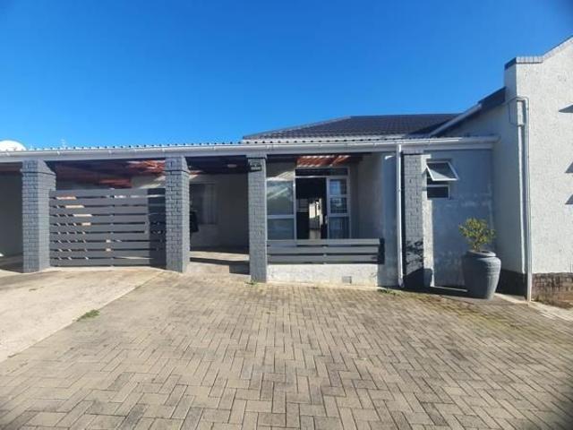 2 Bedroom Flat in Vincent