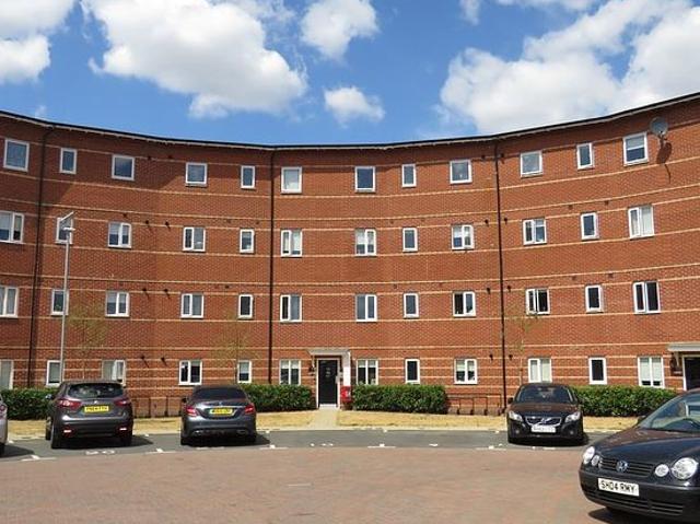 2 bedroom flat in Walsall