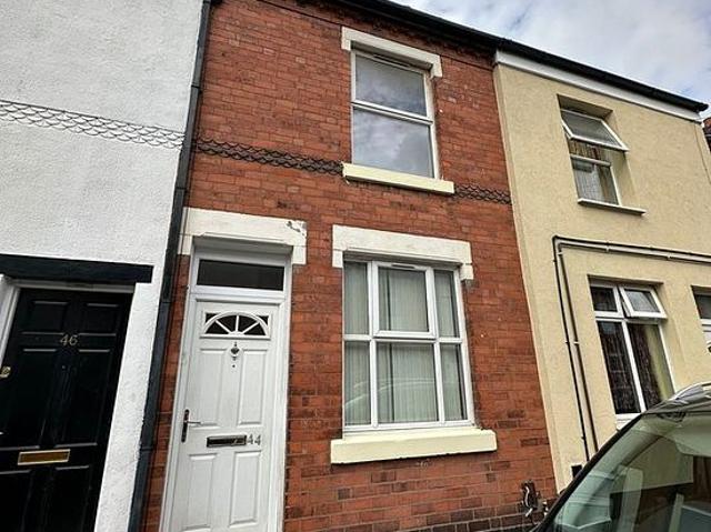 2 bedroom flat in Walsall