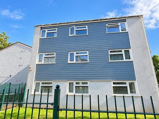 2 bedroom flat in Walsall