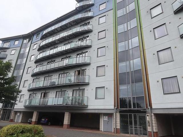 2 bedroom flat in Walsall