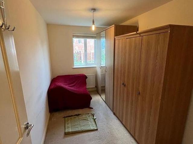 2 bedroom flat in Walsall