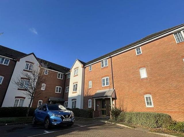 2 bedroom flat in Wednesbury