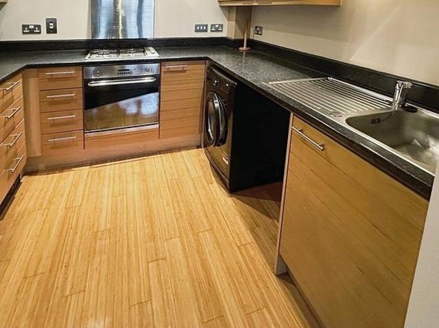 2 bedroom flat in West Bromwich
