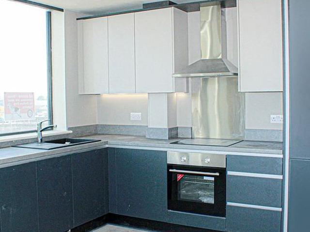2 bedroom flat in West Bromwich