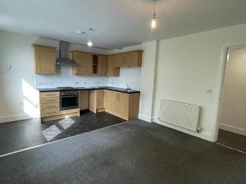 2 bedroom flat in Wirral