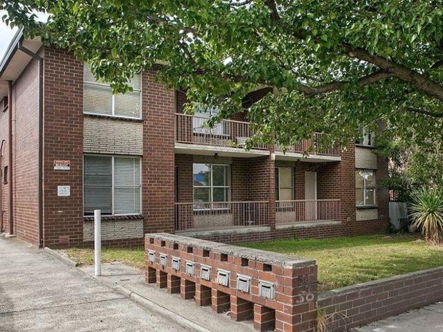 2 bedroom flat in a prime location