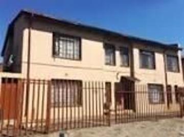 2 Bedroom Flat in Actonville