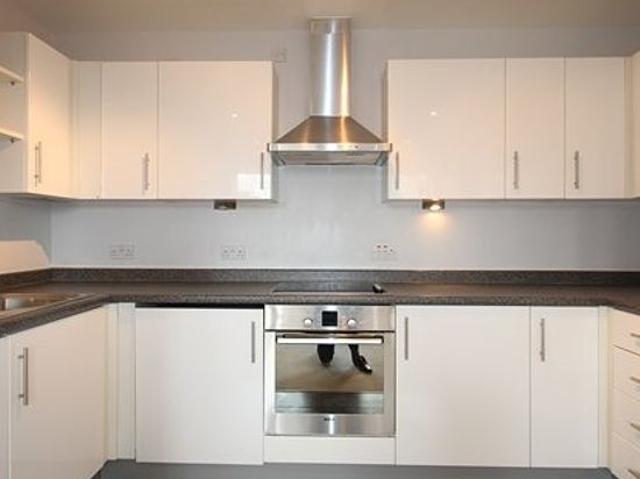 2 bedroom flat in Beckenham