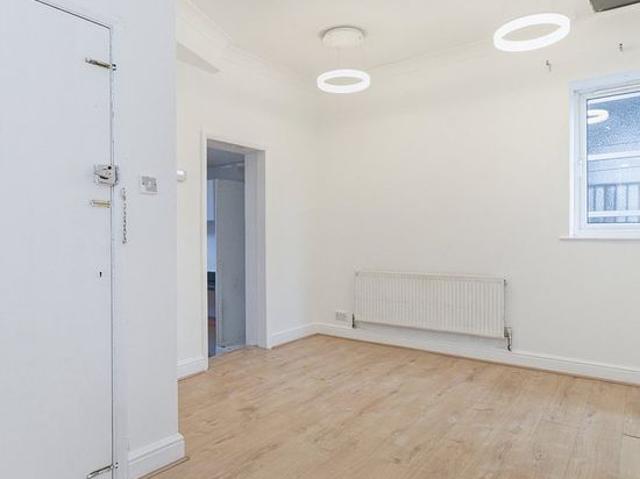2 bedroom flat in Bexleyheath