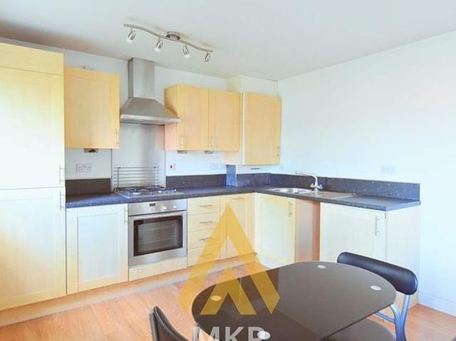 2 bedroom flat in Birmingham