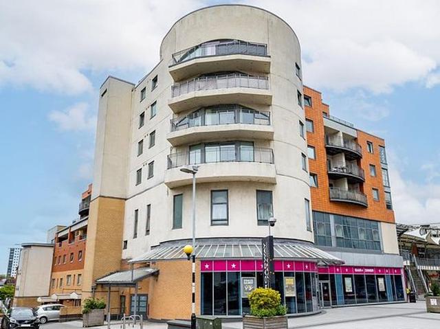 2 bedroom flat in Birmingham