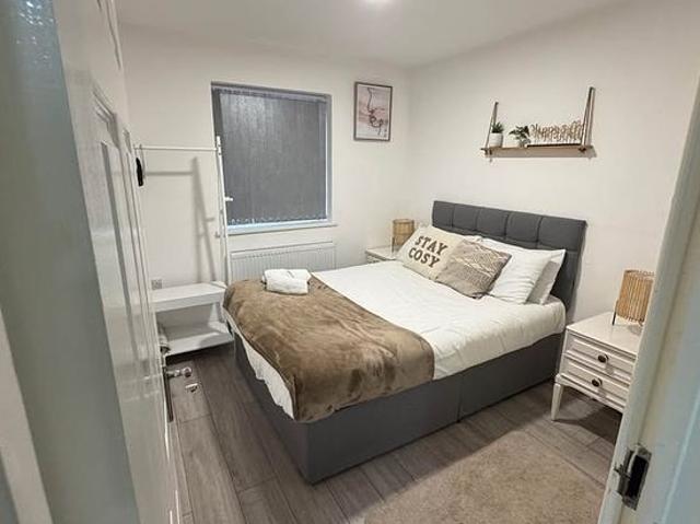 2 bedroom flat in Birmingham