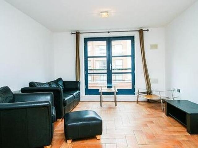2 bedroom flat in Birmingham