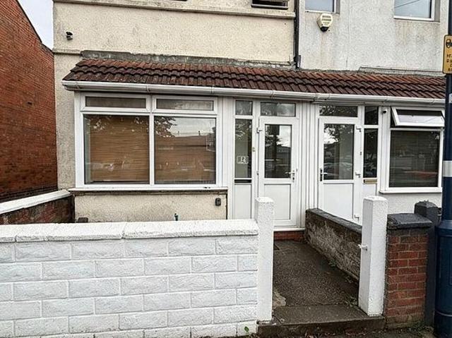 2 bedroom flat in Birmingham