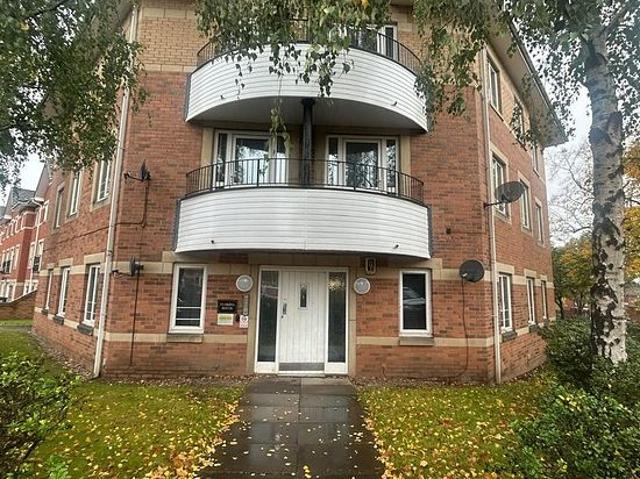 2 bedroom flat in Birmingham