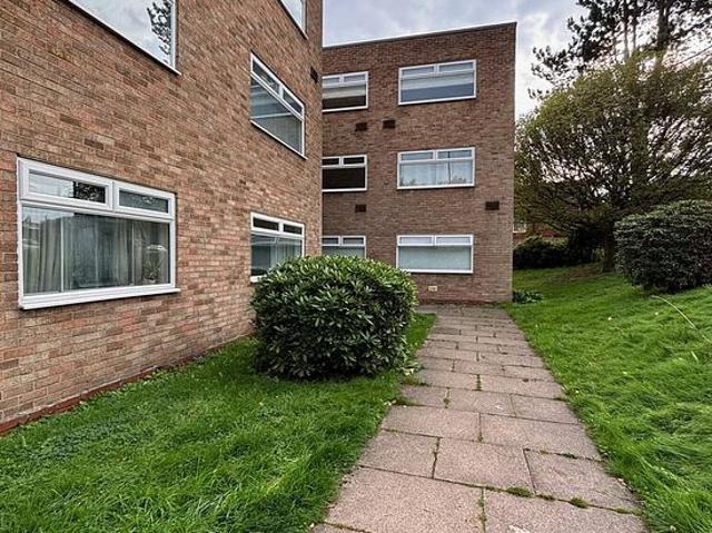 2 bedroom flat in Birmingham