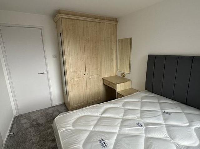 2 bedroom flat in Birmingham