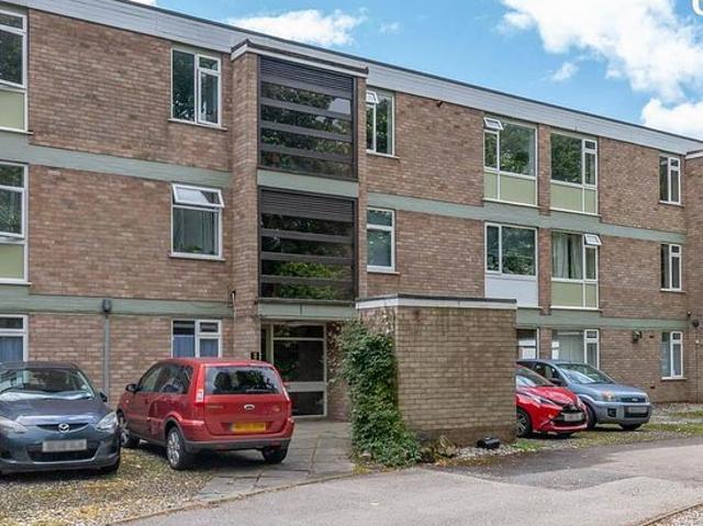 2 bedroom flat in Birmingham