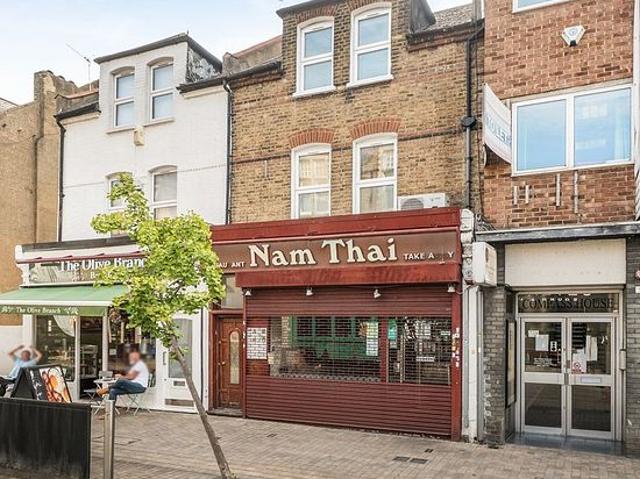 2 bedroom flat in Bromley