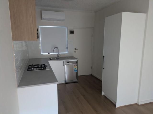 2 Bedroom Flat in Convenient West Hindmarsh Location