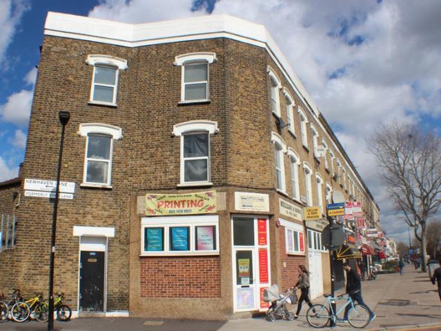 2 Bedroom Flat in E13, East London Zone 2/3