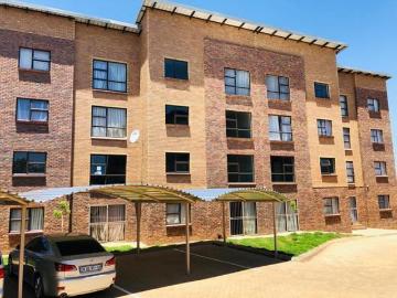 Erasmuskloof, City of Tshwane Metropolitan Municipality, Gauteng, South Africa
