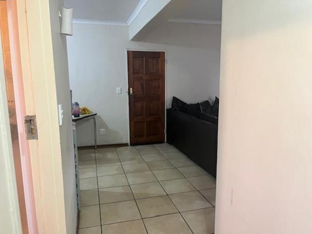 2 Bedroom Flat in Evander