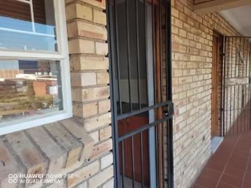 2 Bedroom Flat in Florida