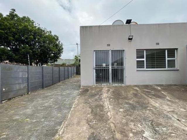 2 Bedroom Flat in Gonubie