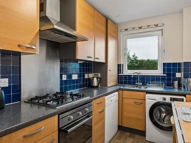 2 bedroom flat in Glasgow
