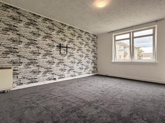 2 bedroom flat in Glasgow