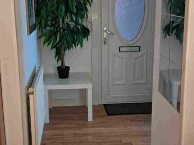 2 bedroom flat in Glasgow
