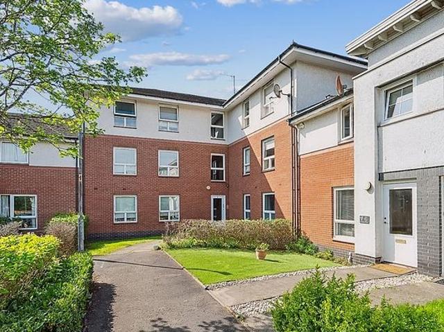 2 bedroom flat in Glasgow