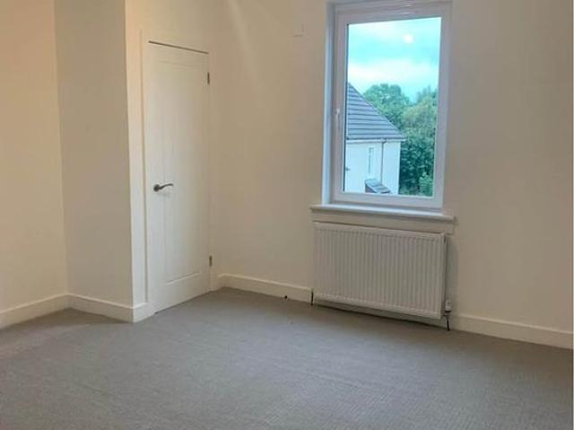 2 bedroom flat in Glasgow