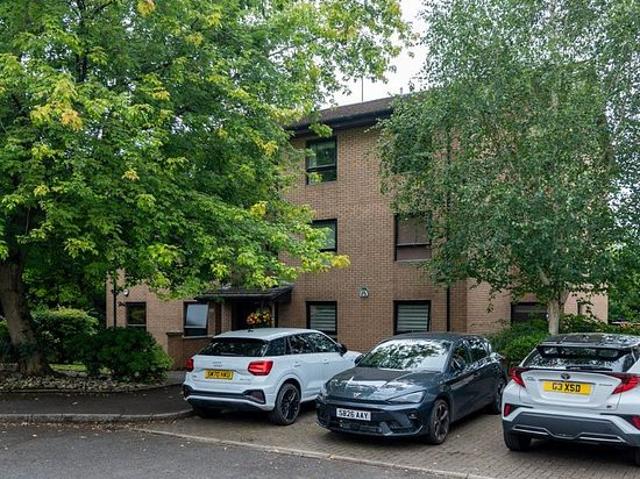 2 bedroom flat in Glasgow