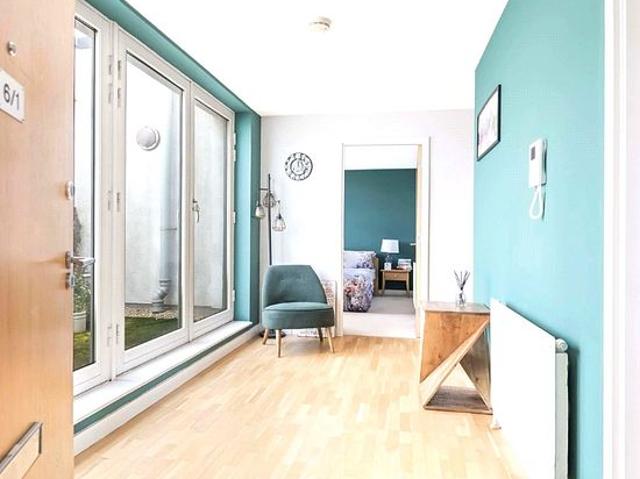 2 bedroom flat in Glasgow