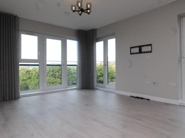 2 bedroom flat in Glasgow