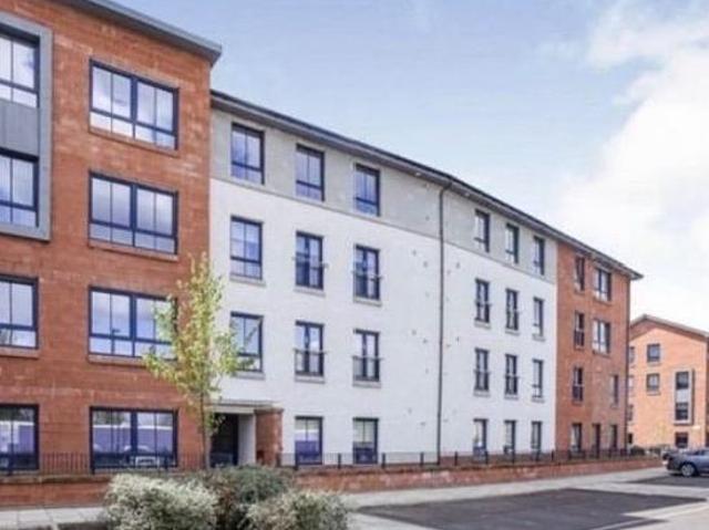 2 bedroom flat in Glasgow
