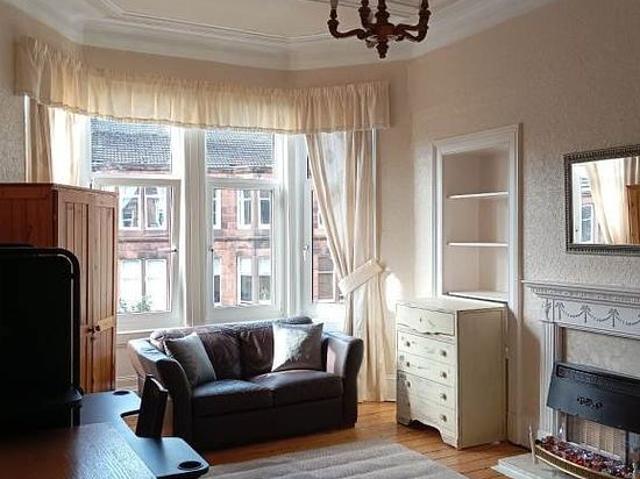 2 bedroom flat in Glasgow