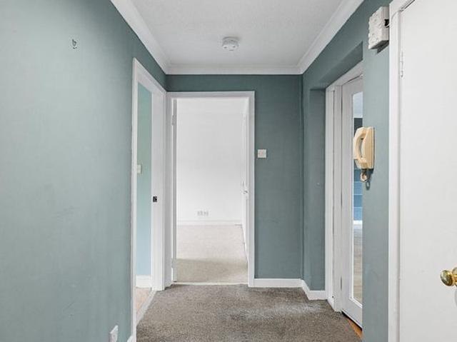 2 bedroom flat in Glasgow